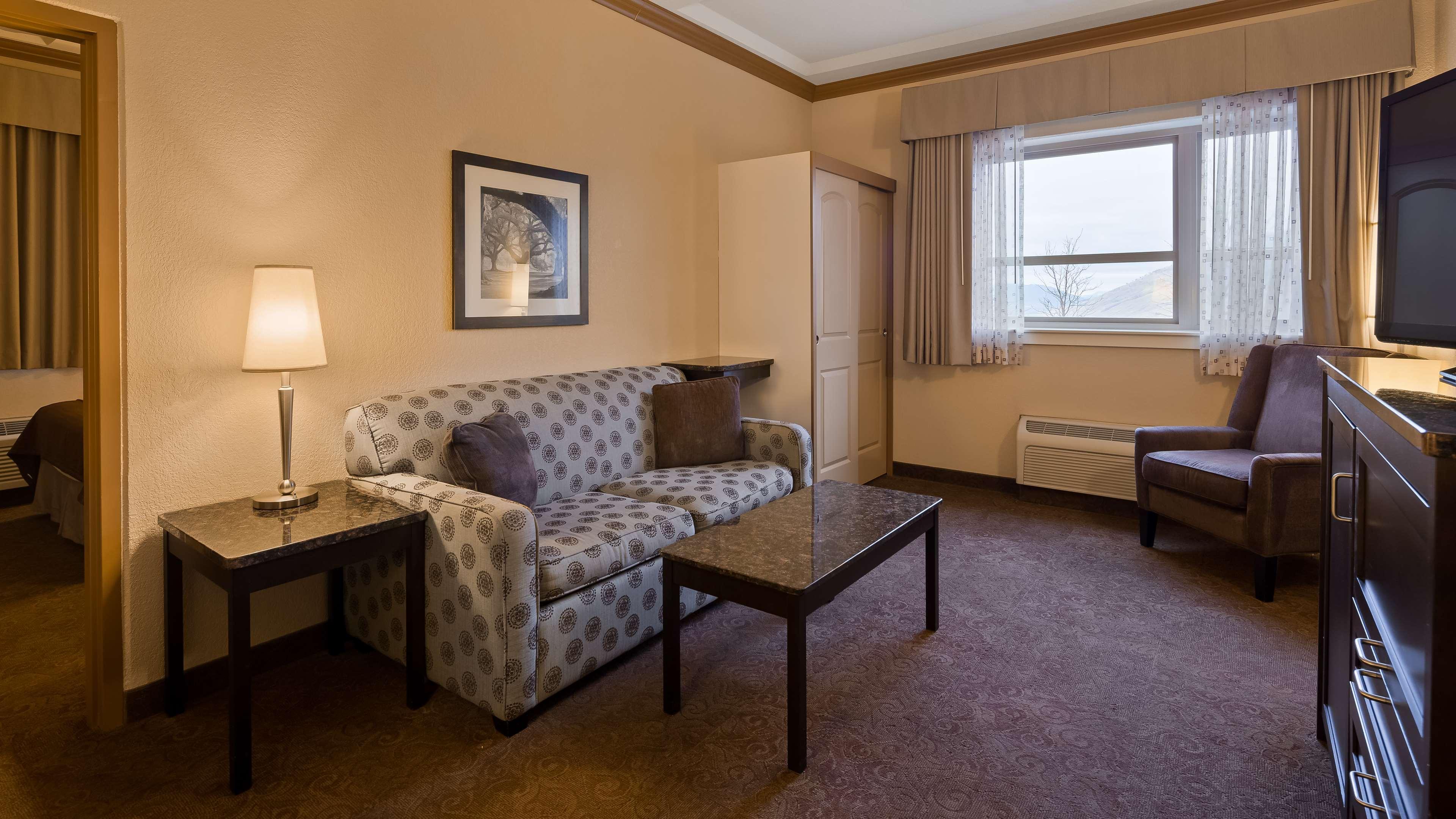 Best Western Plus Kamloops Hotel Dış mekan fotoğraf