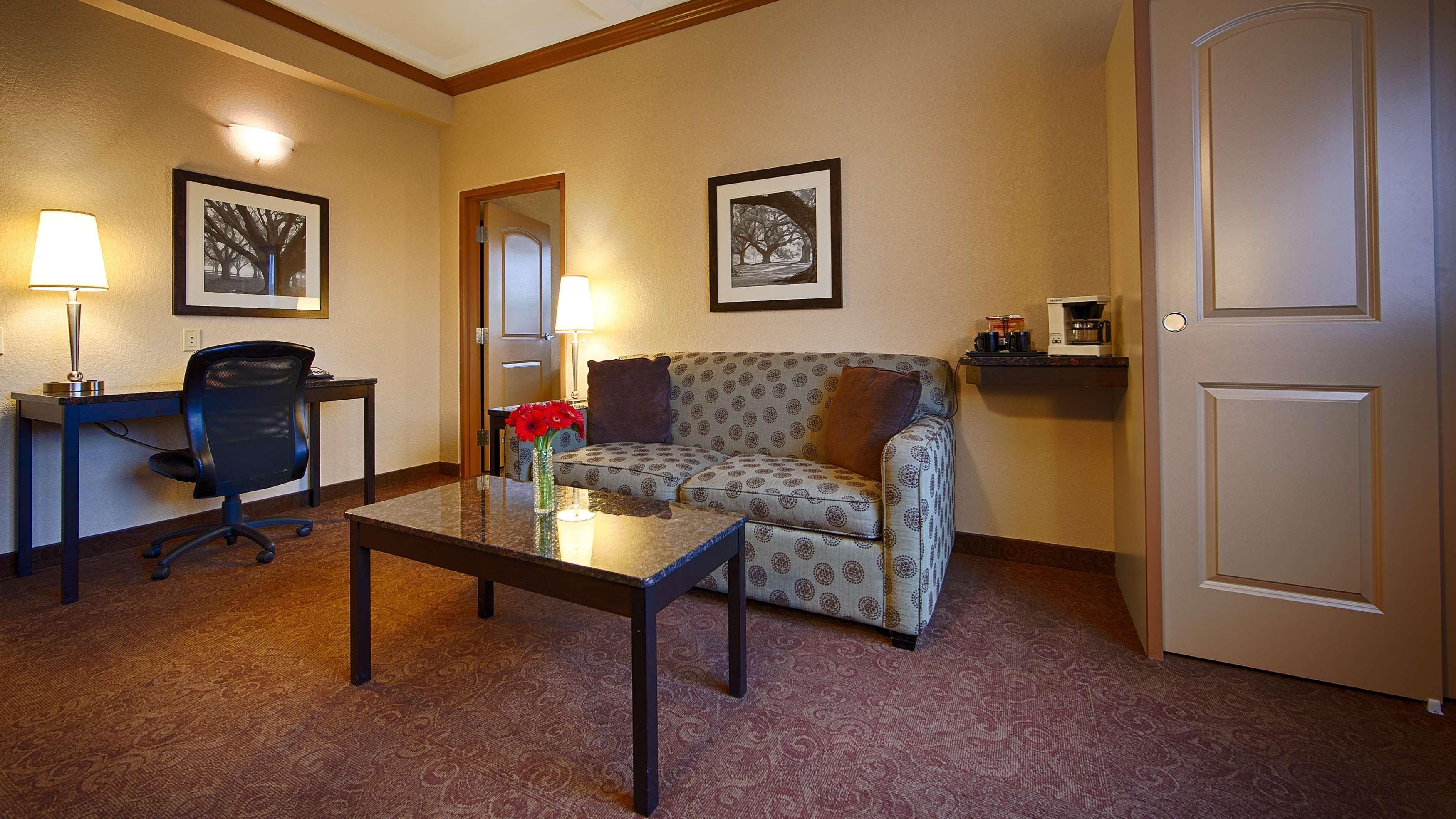 Best Western Plus Kamloops Hotel Dış mekan fotoğraf